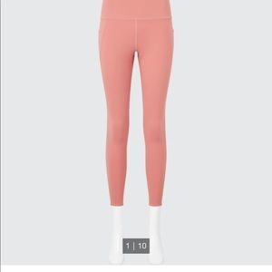 Uniqlo peach pink leggings size XS